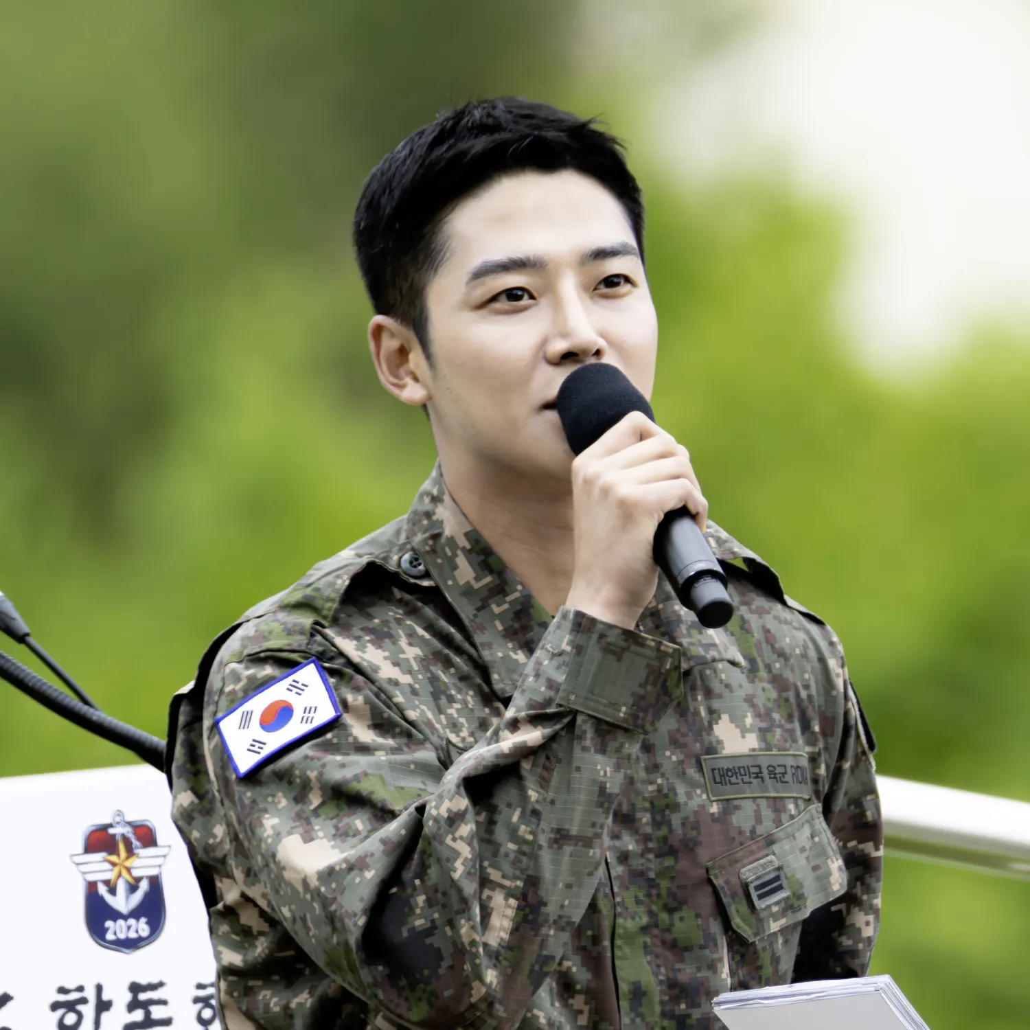 Momen yang diabadikan oleh penggemar Rowoon