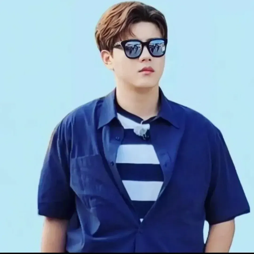 Behind-the-scenes cut of Jin Haesung