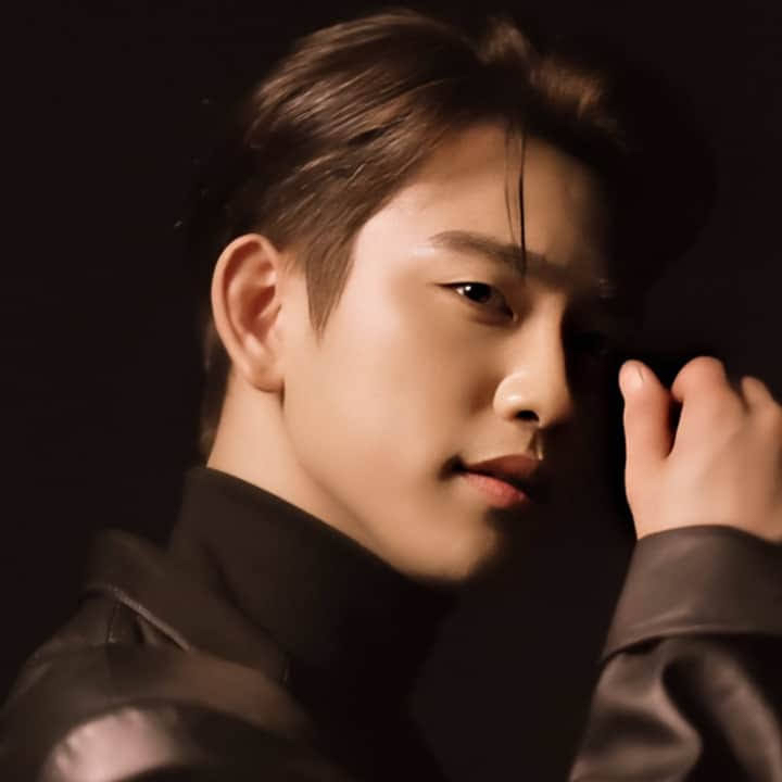 Cuplikan di balik layar dari Park Jinyoung