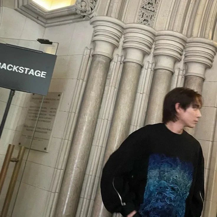Behind-the-scenes cut of Kim Youngdae
