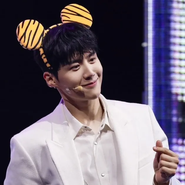 A moment captured by a fan of Kim Seonho