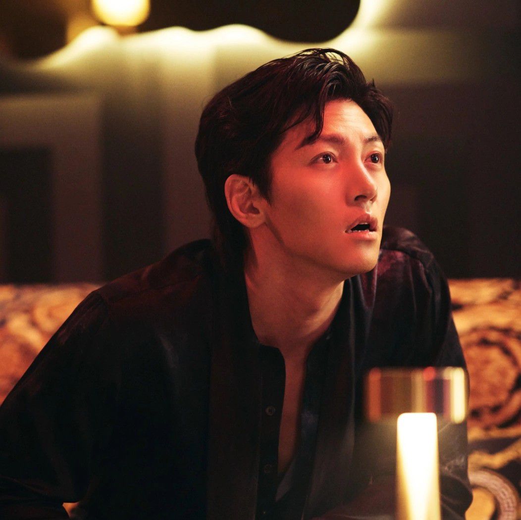 Behind-the-scenes cut of Ji Changwook