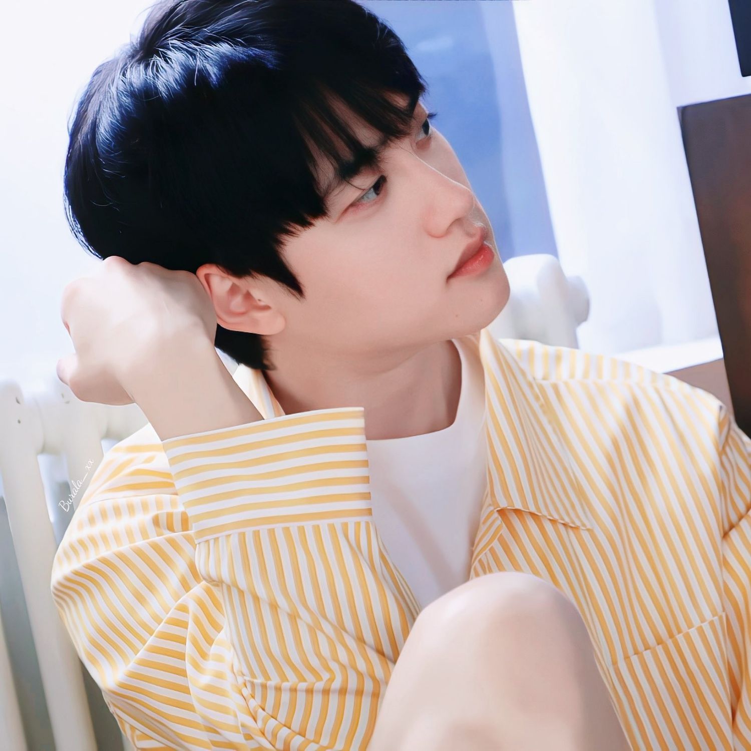 Behind-the-scenes cut of Doh Kyungsoo (D.O.)