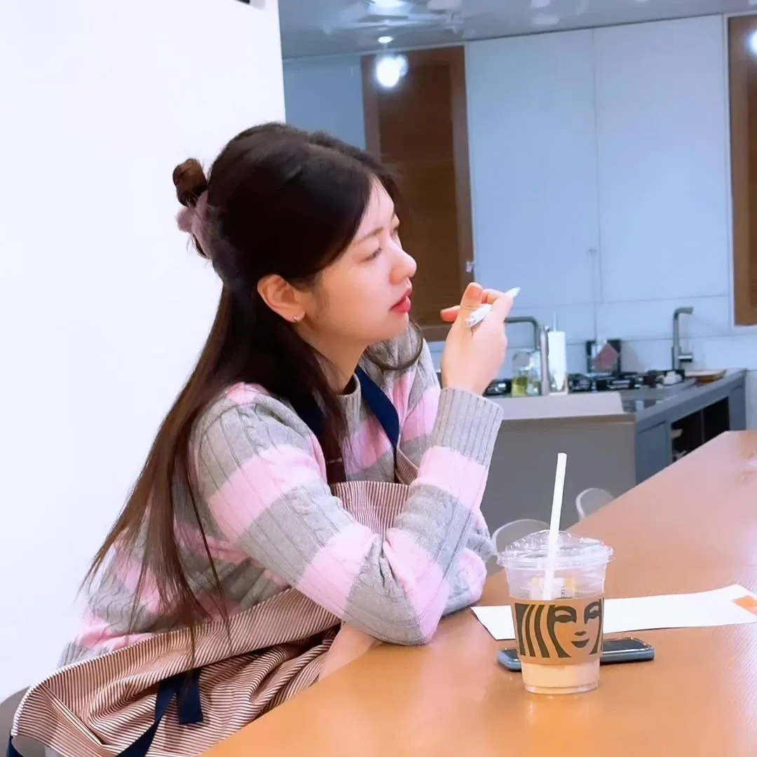 Recent activity shot of Jung Somin