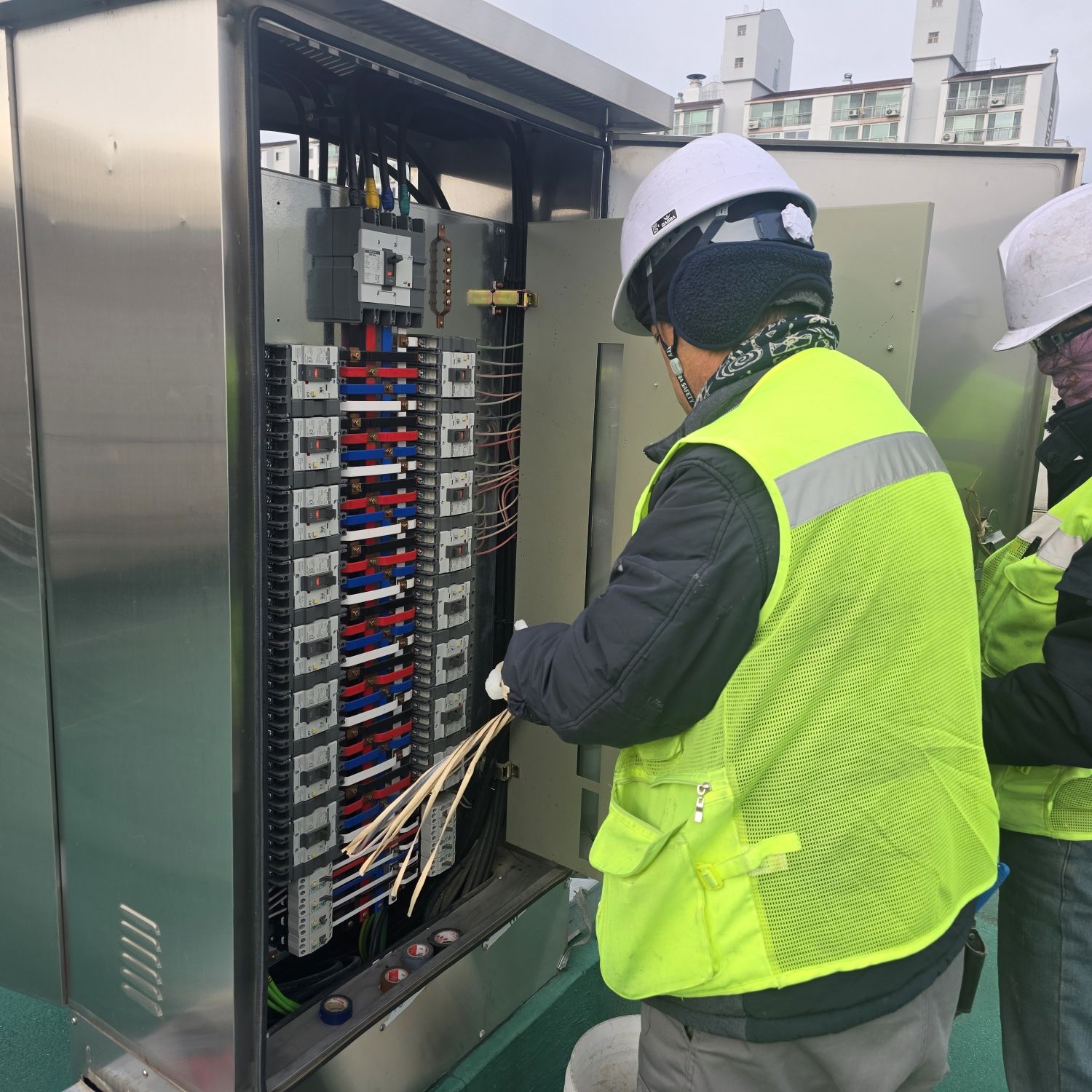 이찬원 최근 활동샷