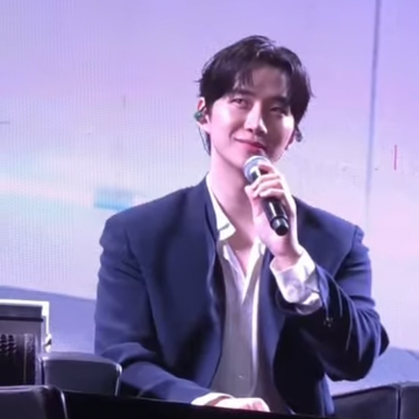 李俊昊的最新照片