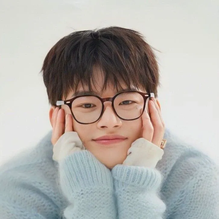 Cuplikan di balik layar dari Seo Inguk