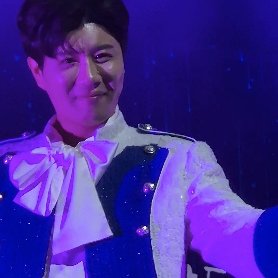 Behind-the-scenes cut of Jin Haesung