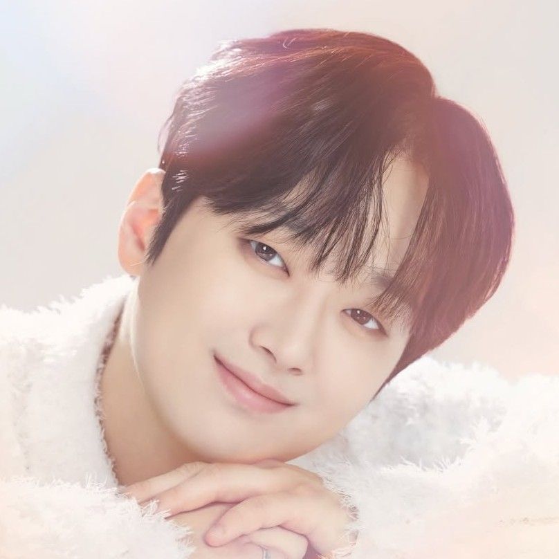 Cuplikan di balik layar dari Lee Chanwon