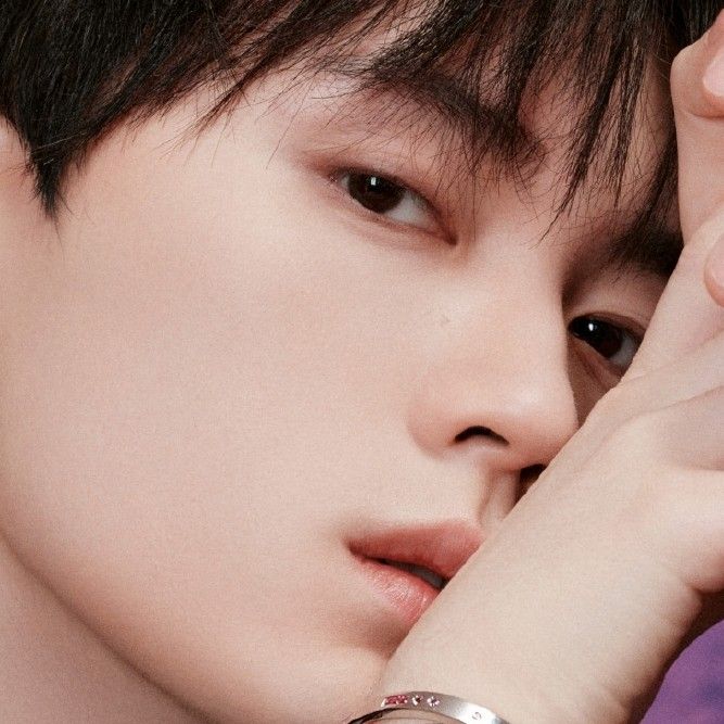 A moment captured by a fan of Zhou Yiran