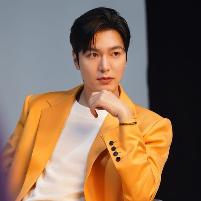 Latest photo of Lee Minho