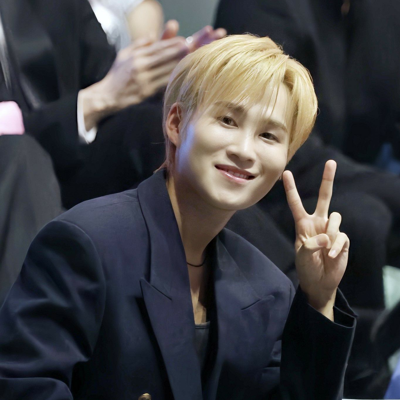 Momen yang diabadikan oleh penggemar Kim Heejae