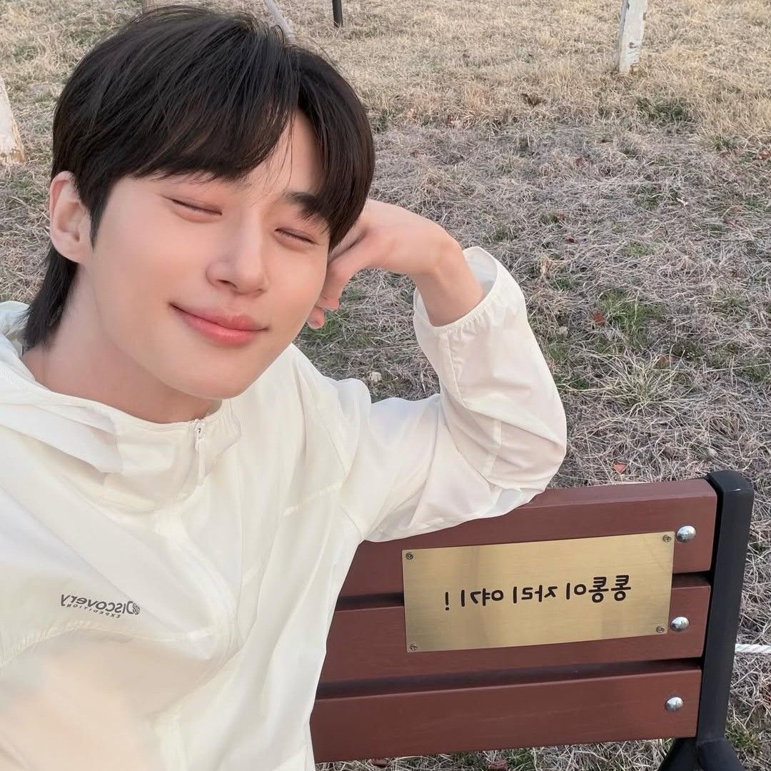 Momen yang diabadikan oleh penggemar Byeon Wooseok