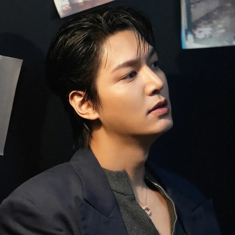 Recent activity shot of Lee Minho