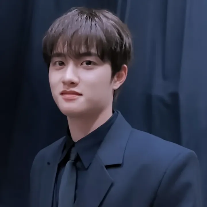Foto terbaru dari Doh Kyungsoo (D.O.)