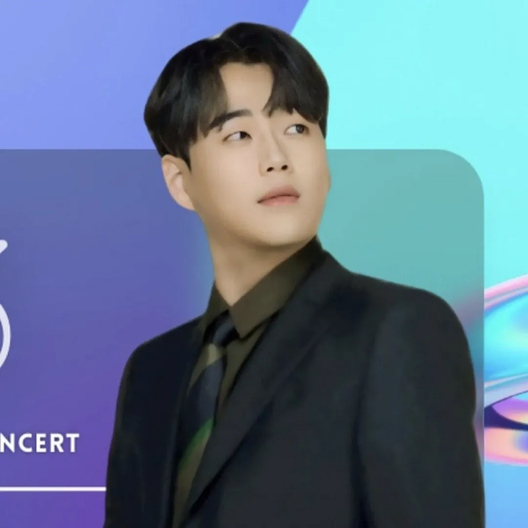Recent activity shot of Hwang Youngwoong