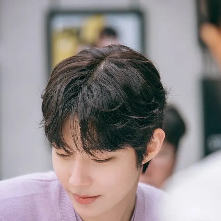 Recent activity shot of Hwang Inyoup