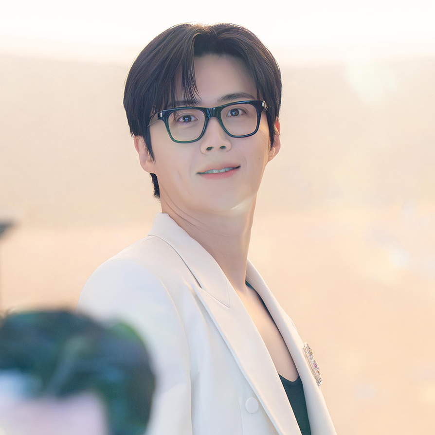 Foto terbaru dari Kim Seonho