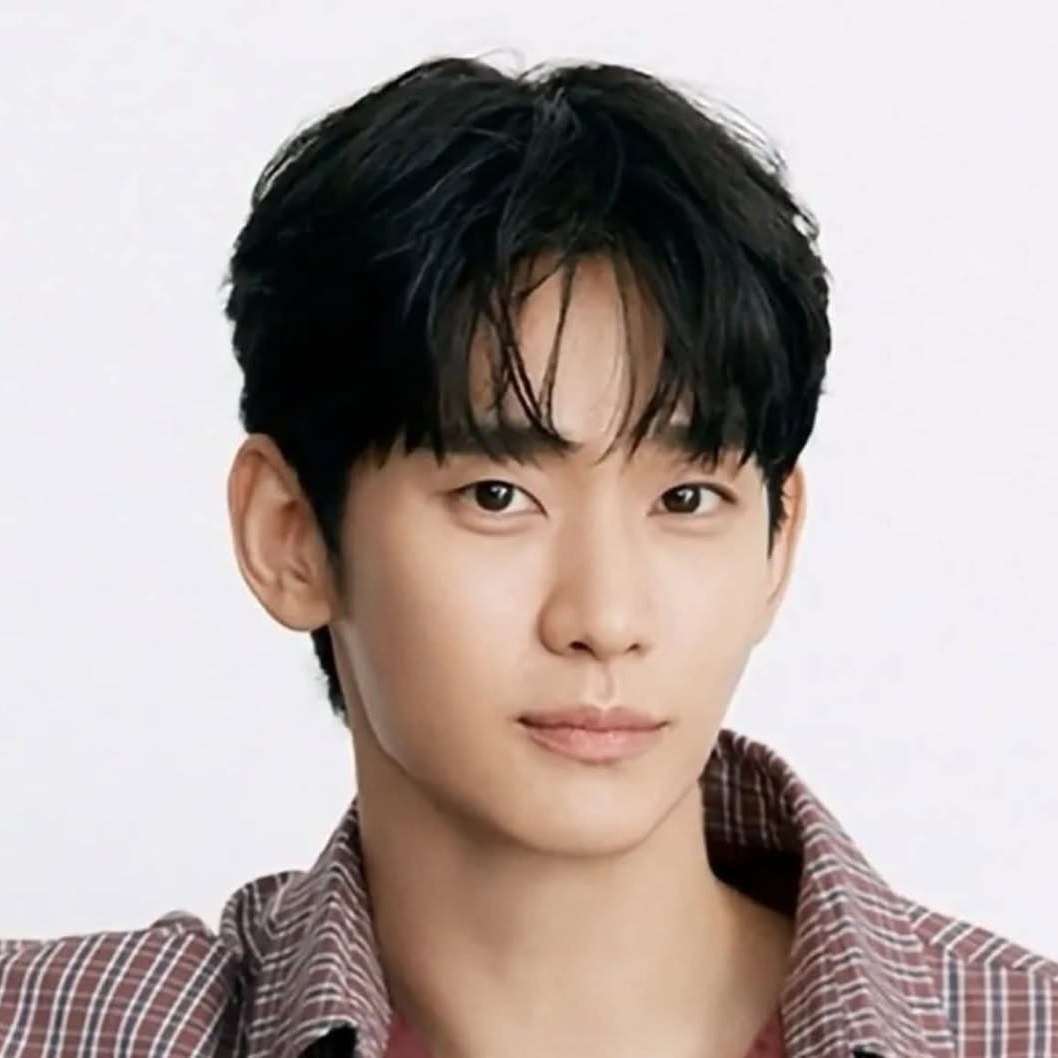 A moment captured by a fan of Kim Soohyun