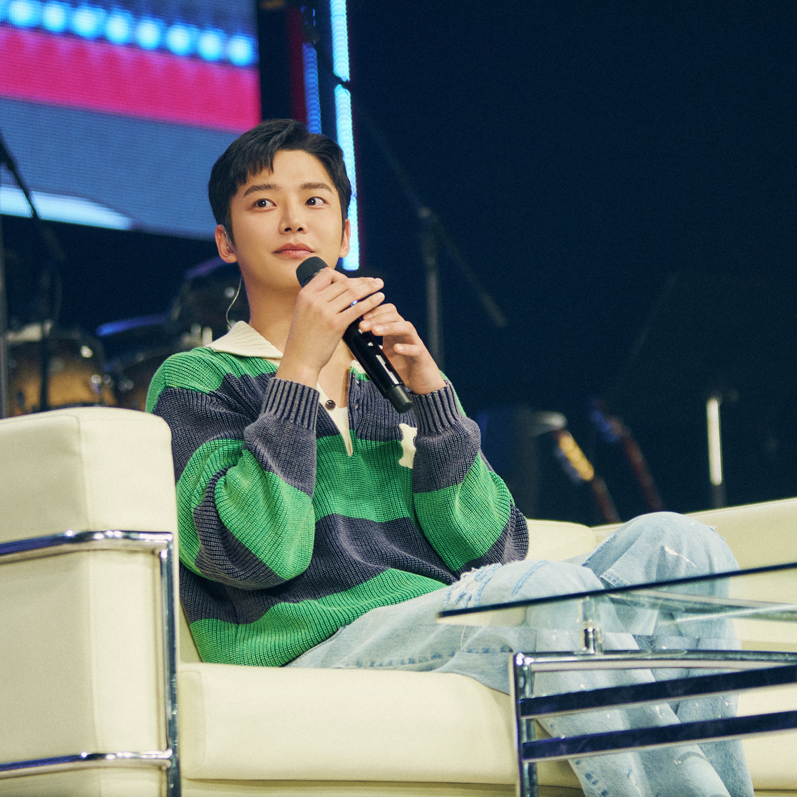 Momen yang diabadikan oleh penggemar Rowoon