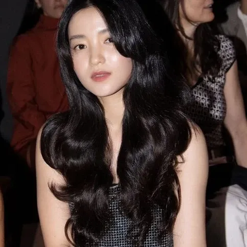 A moment captured by a fan of Kim Taeri