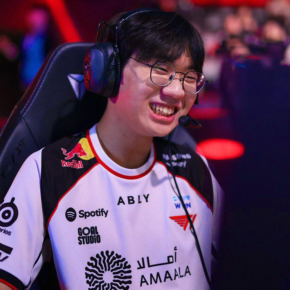 A moment captured by a fan of Doran