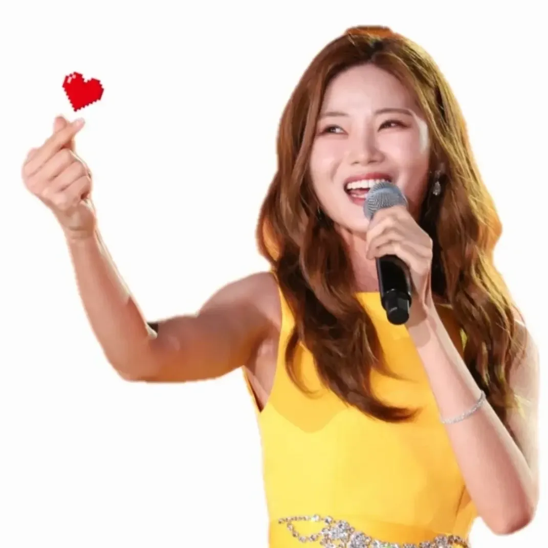 Behind-the-scenes cut of Bae Ahyeon