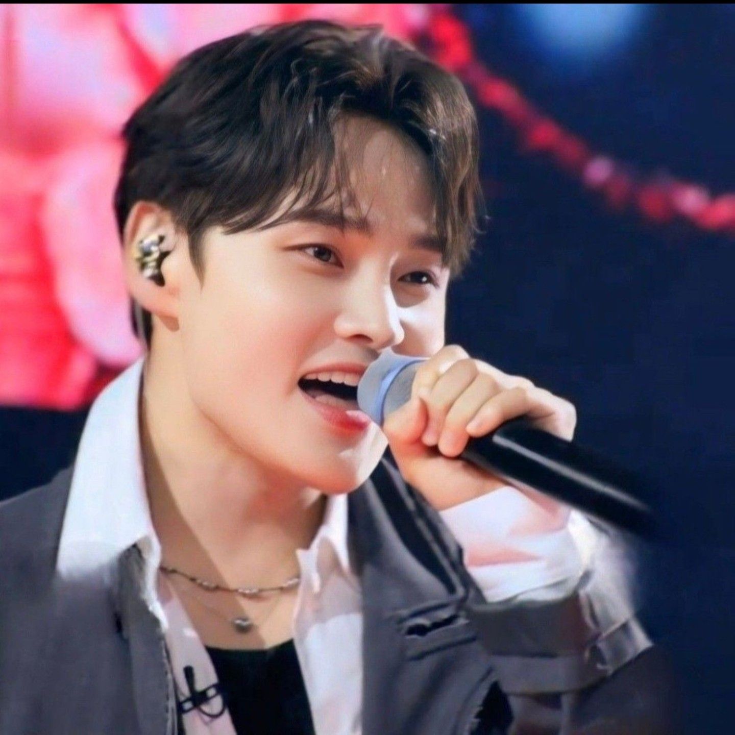 粉絲拍下的朴瑞鎮瞬間