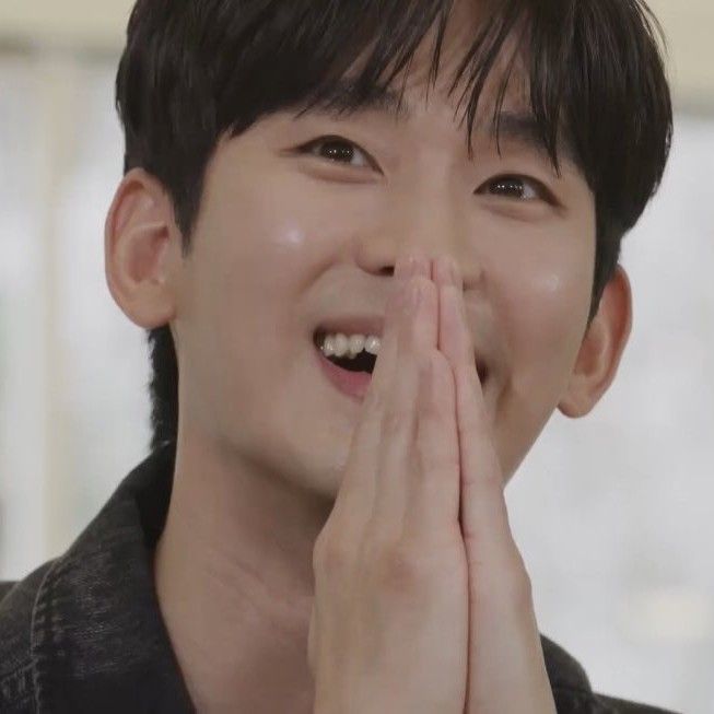 キム・スヒョンのビハインドカット