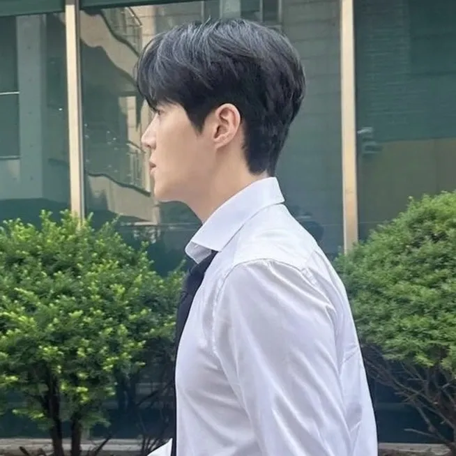 Cuplikan di balik layar dari Kim Seonho