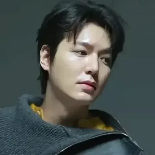 Recent activity shot of Lee Minho