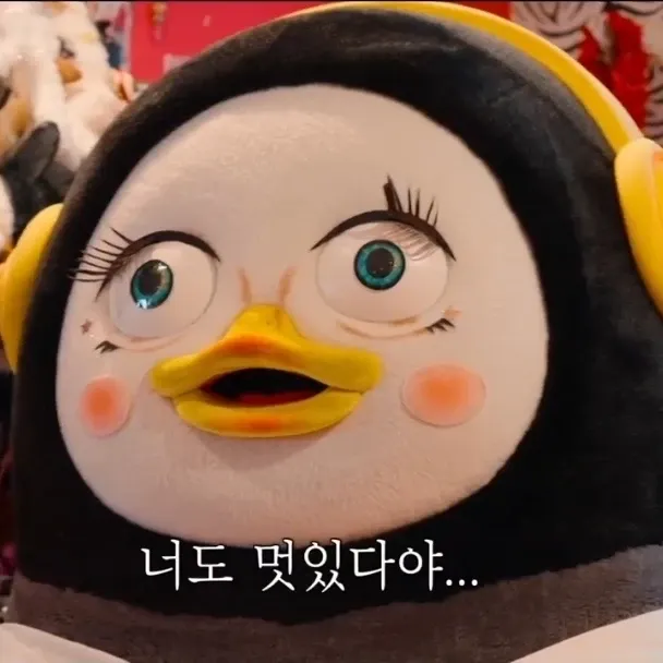 ペンスの最近の活動ショット