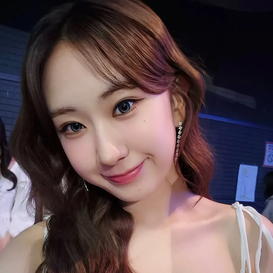 Foto kegiatan terbaru dari Jeon Yujin