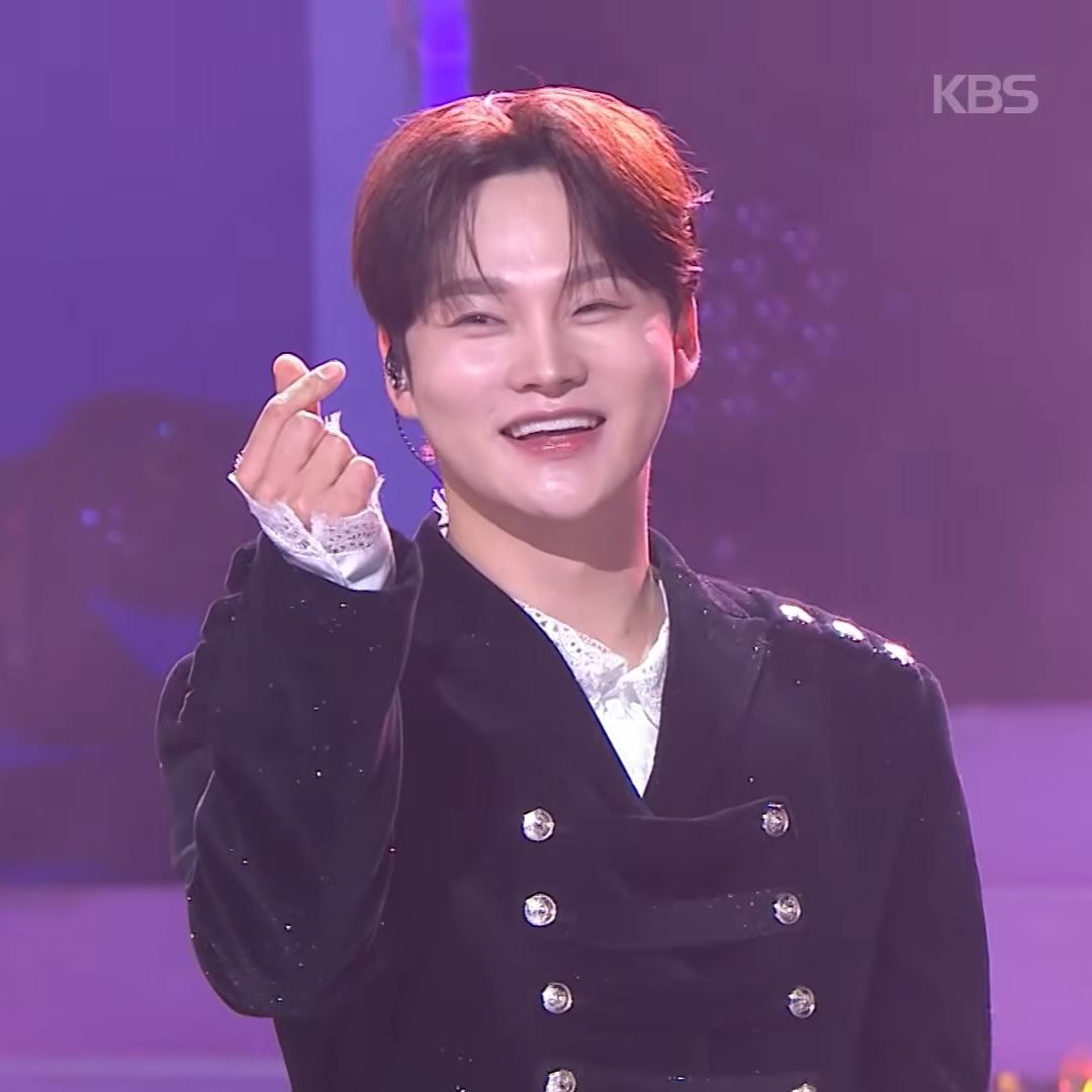 Cuplikan di balik layar dari Park Seojin