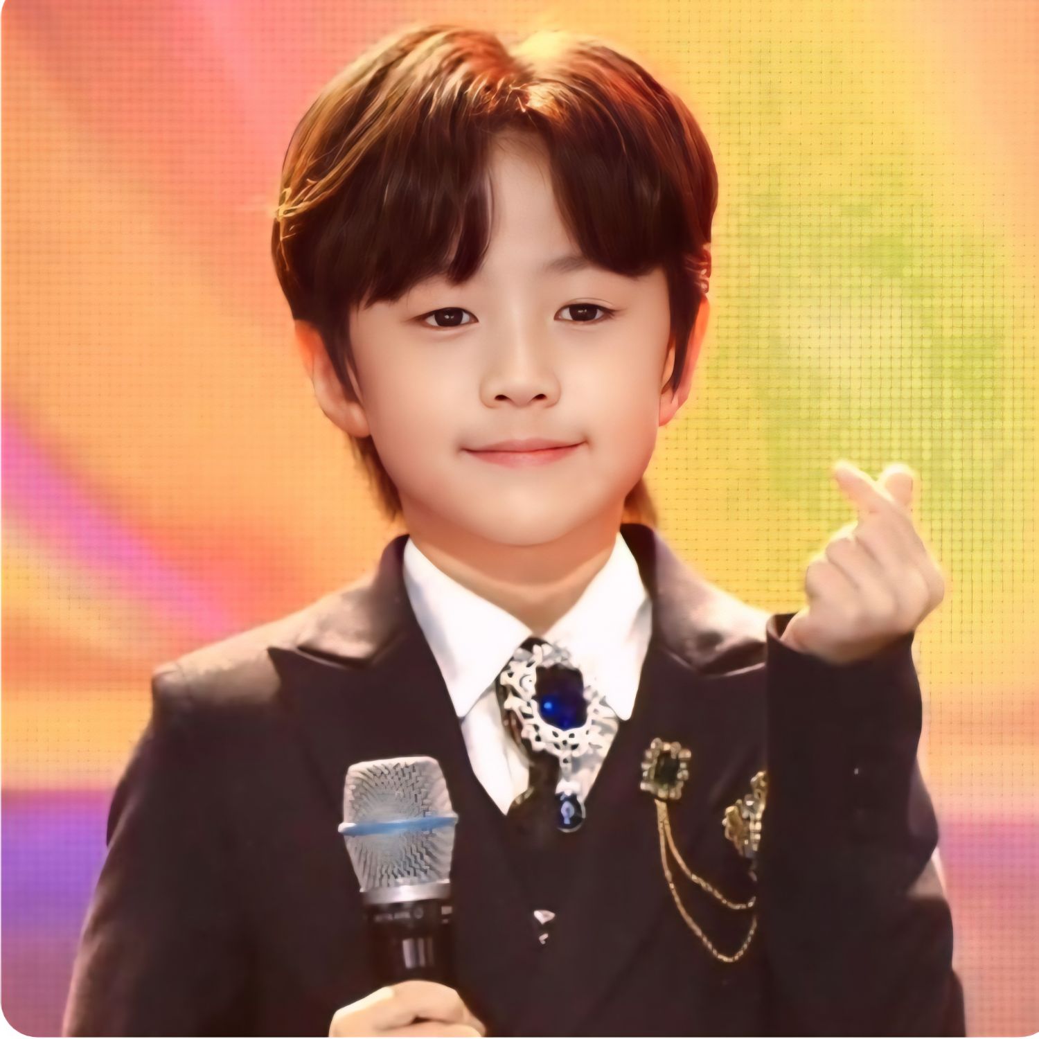 A moment captured by a fan of You Jiwoo