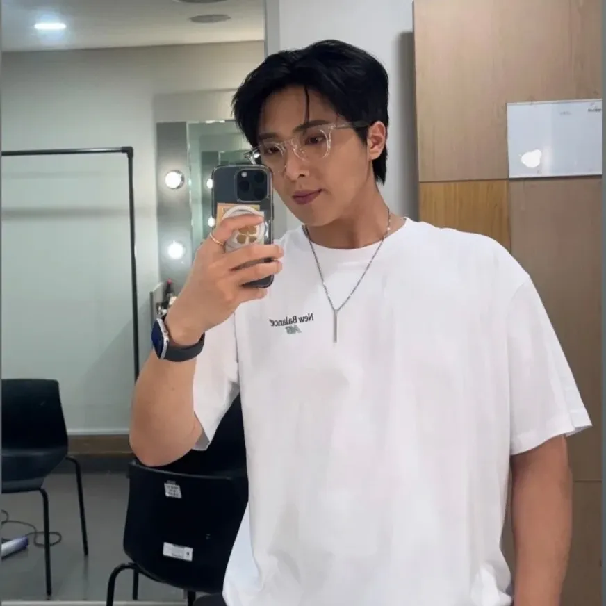 Latest photo of Hwang Yunsung