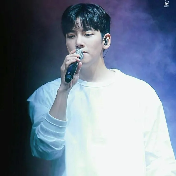 지창욱의 비하인드 컷