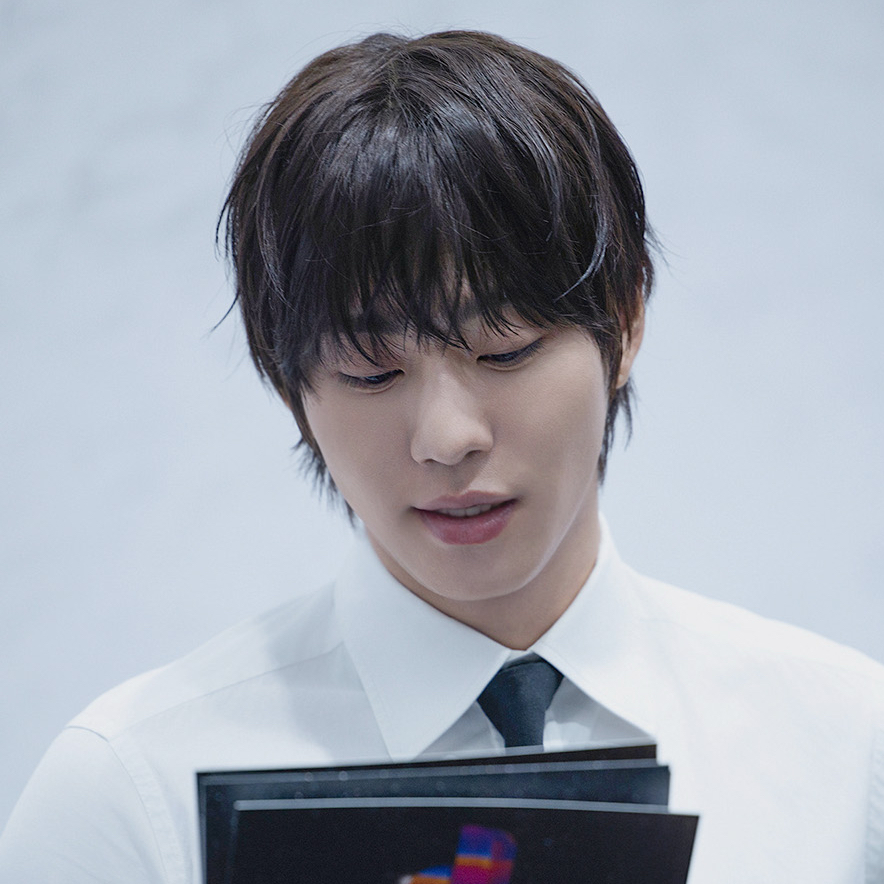 A moment captured by a fan of Ahn Hyoseop