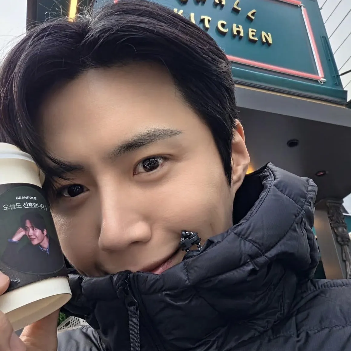 Foto kegiatan terbaru dari Kim Seonho