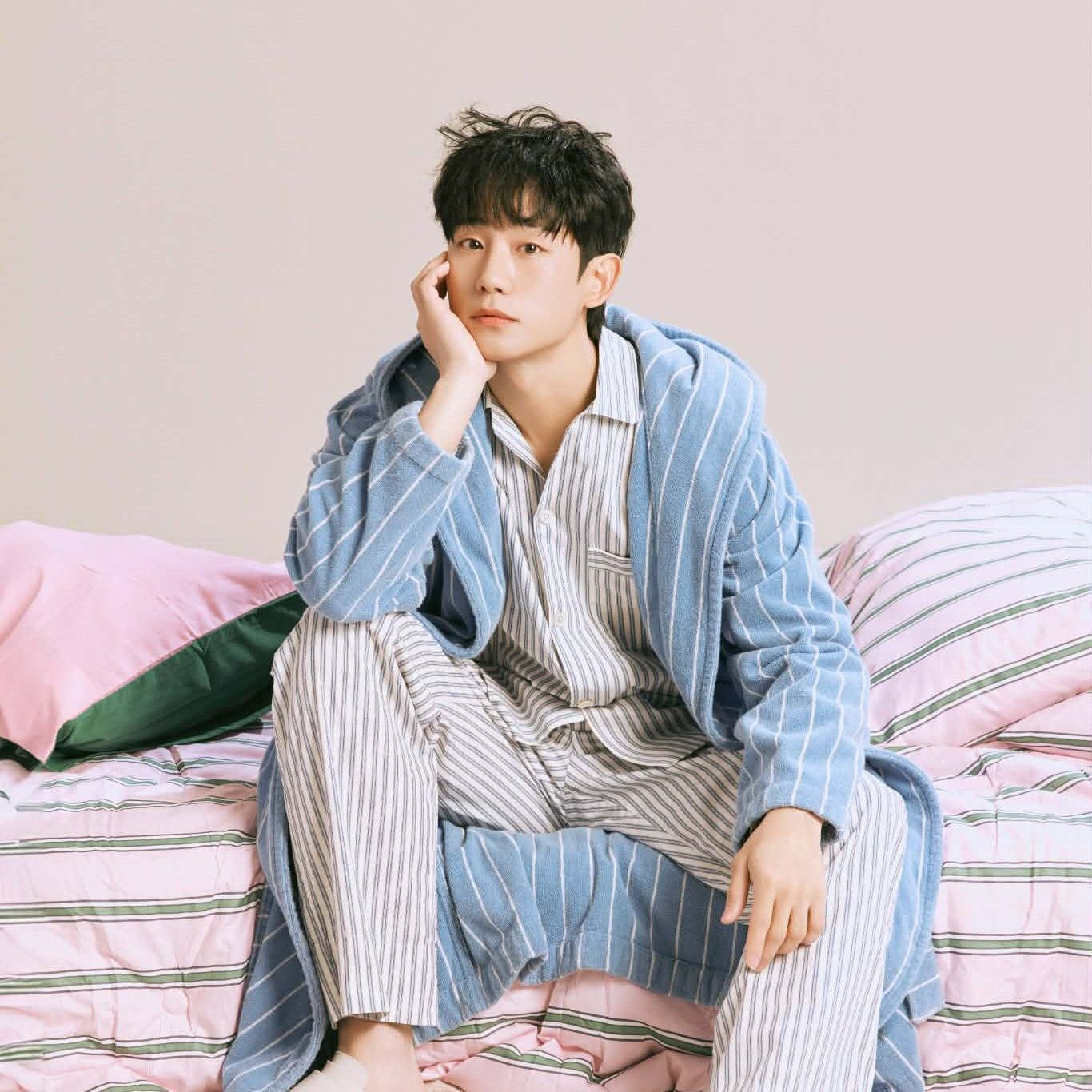 Behind-the-scenes cut of Jung Haein