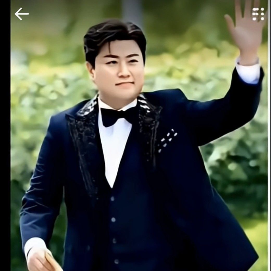 김호중의 최신 사진