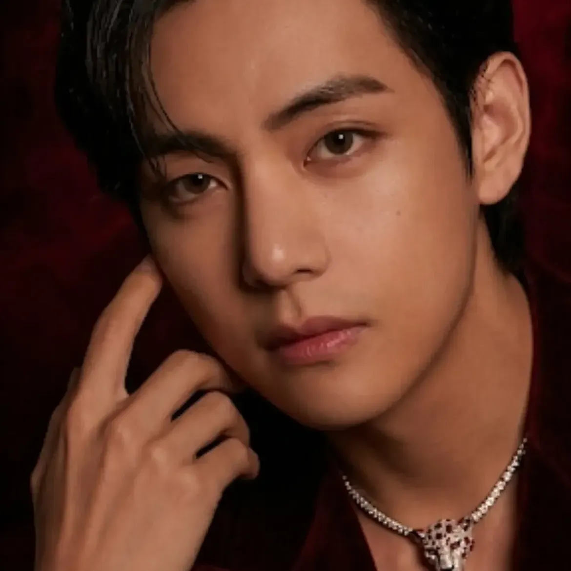 Recent activity shot of Kim Taehyung (V)