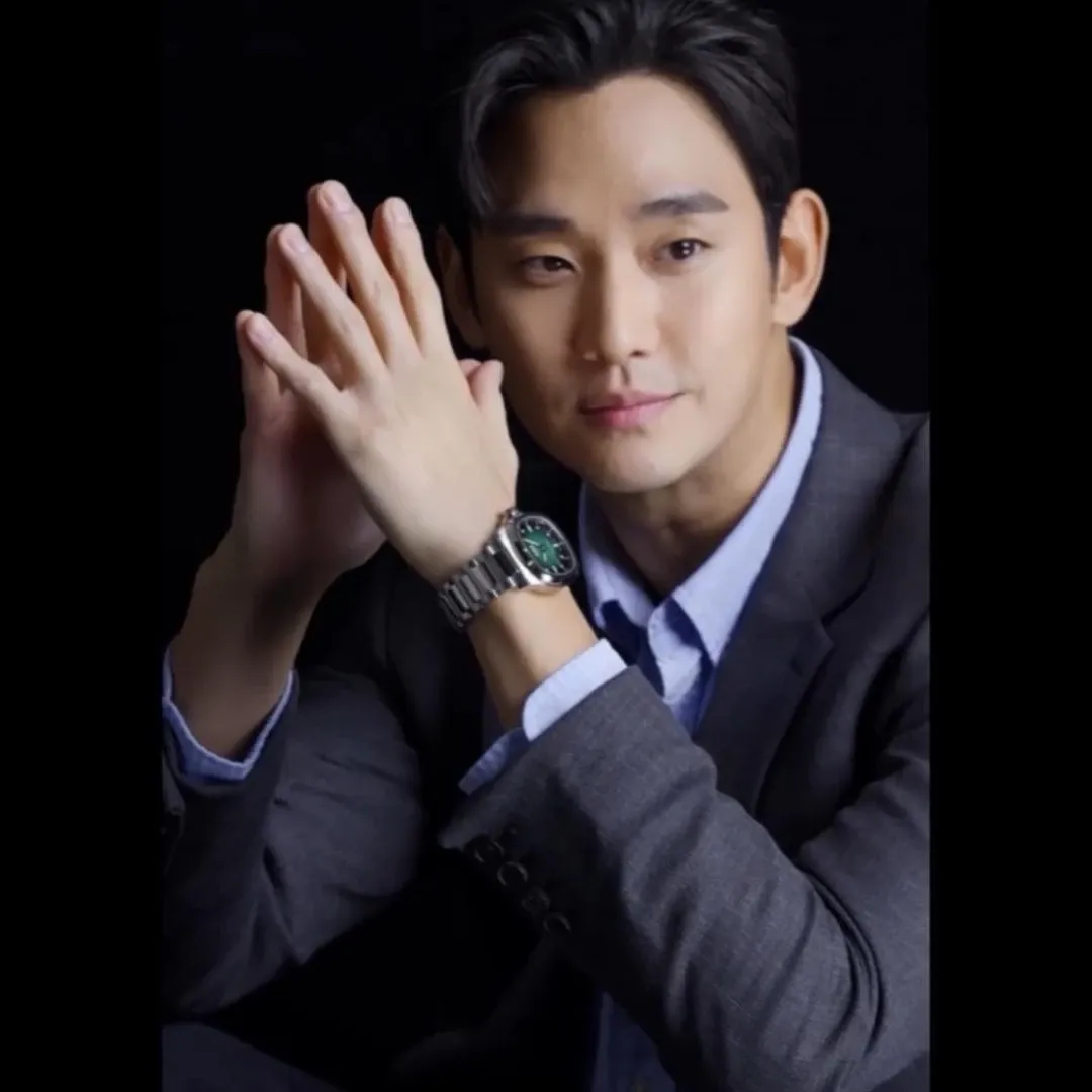 Recent activity shot of Kim Soohyun