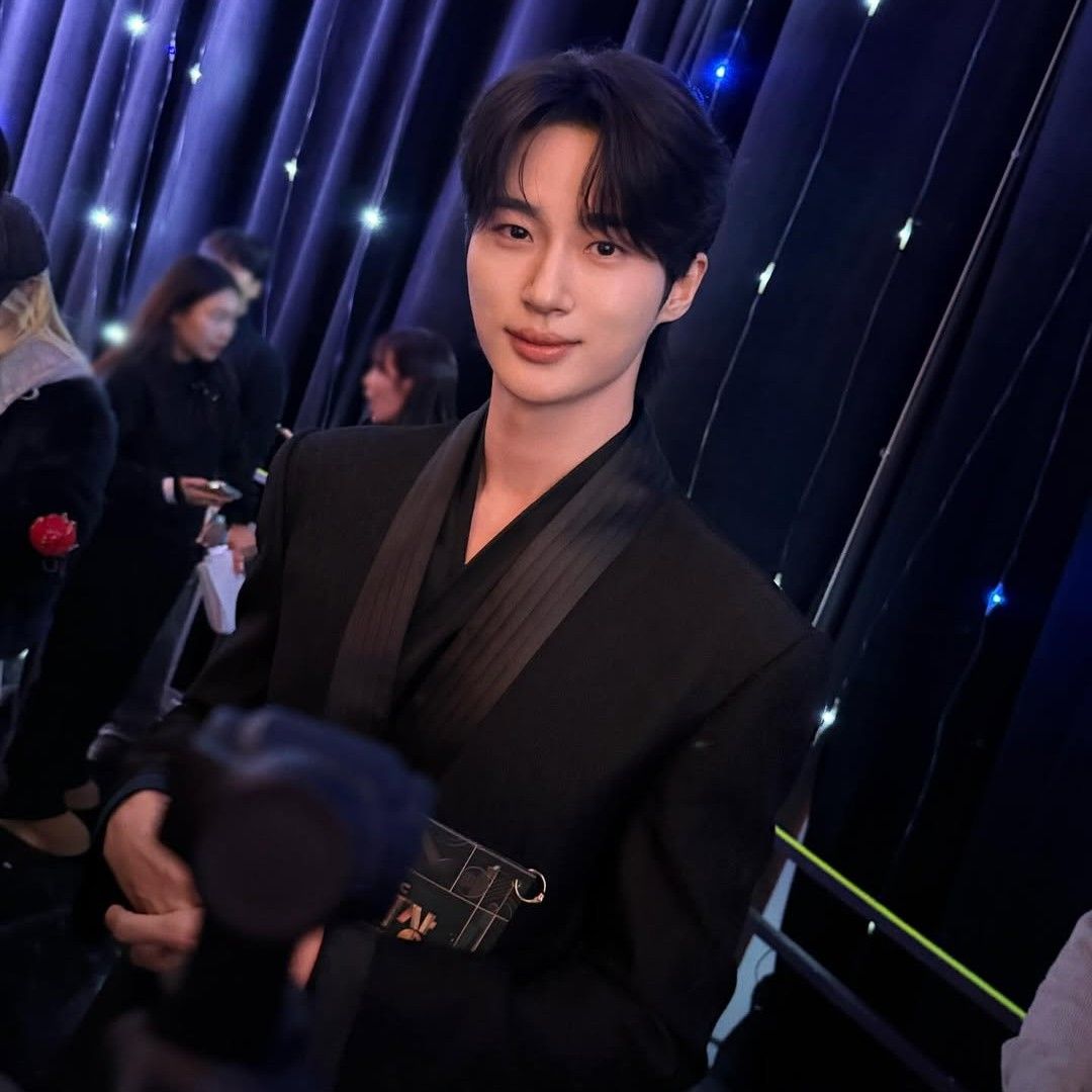 Latest photo of Byeon Wooseok