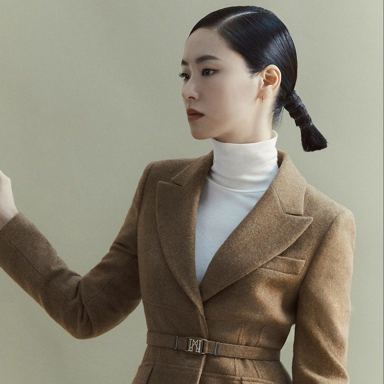 Behind-the-scenes cut of Jeon Yeobeen