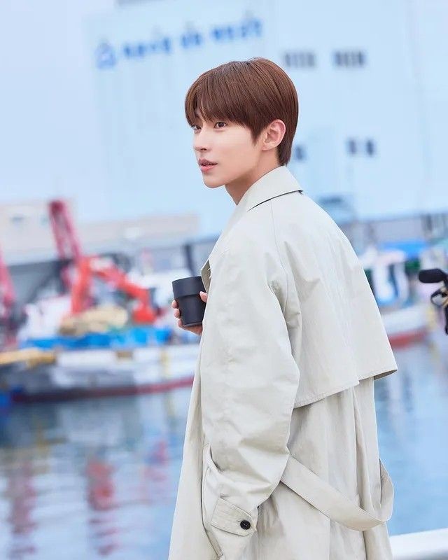 황인엽