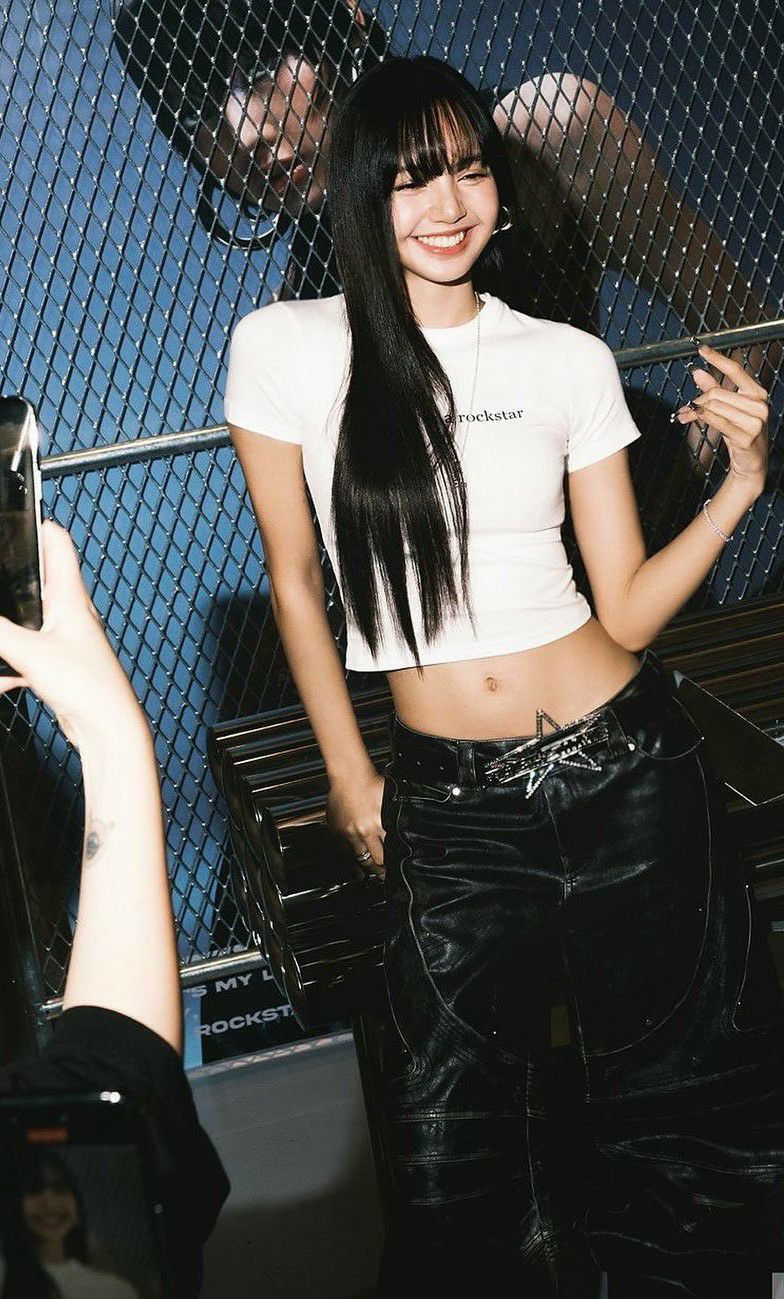 Gambar latar perwakilan yang disukai fandom Bae Suzy