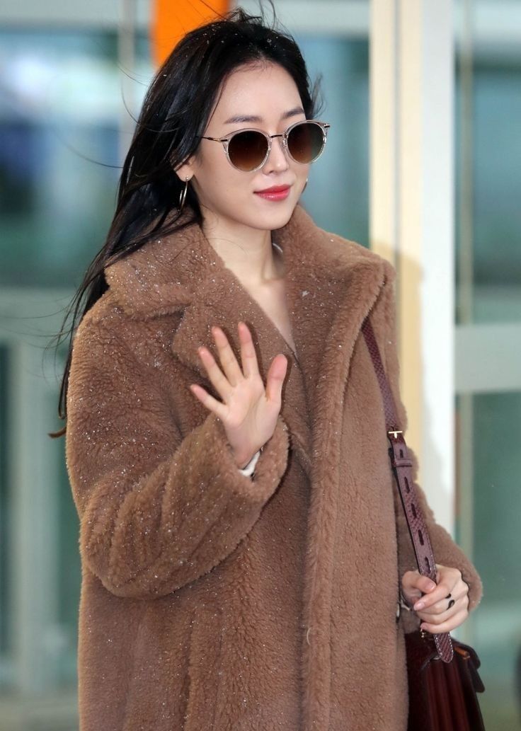 Behind-the-scenes cut of Seo Hyunjin