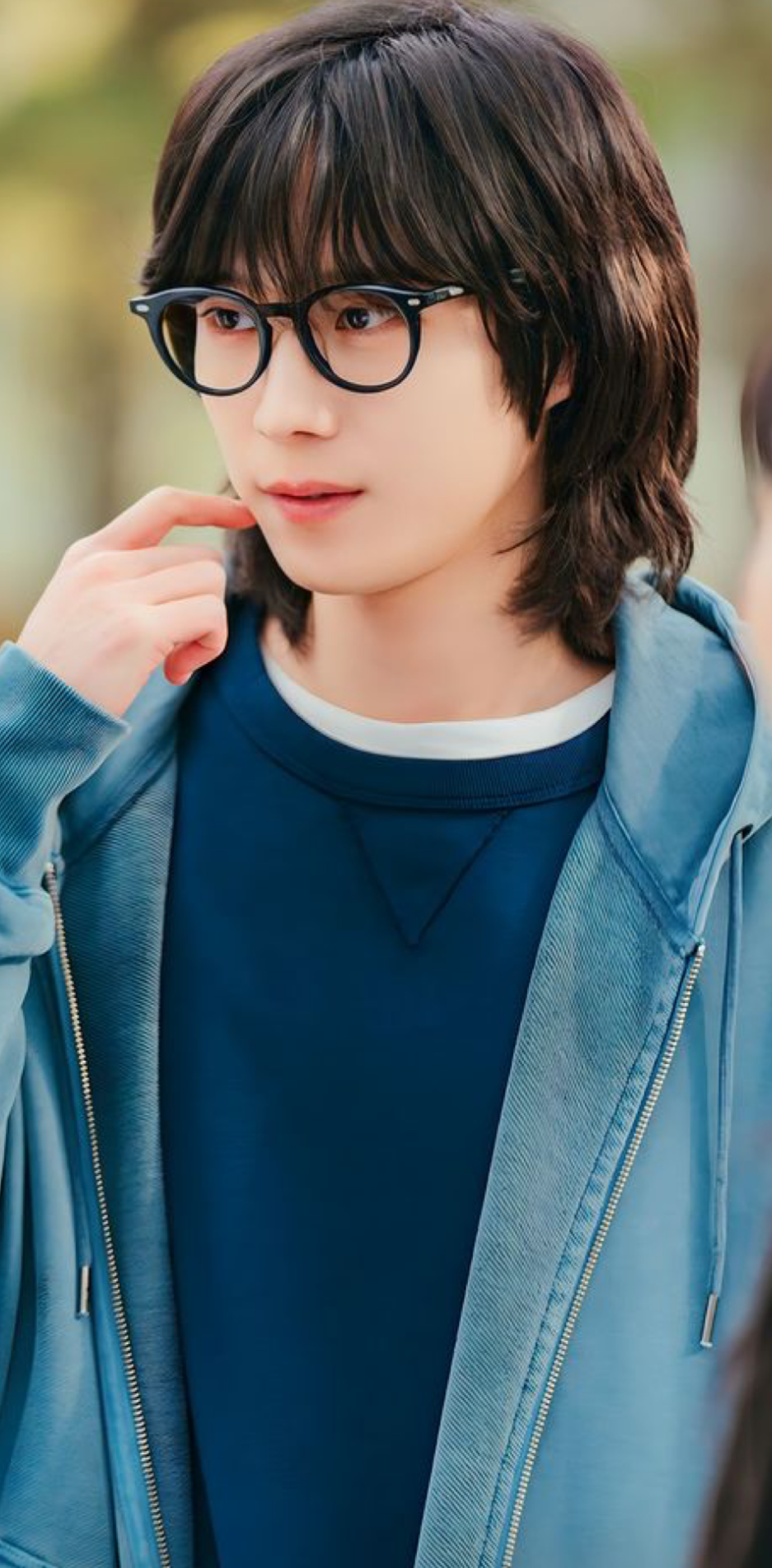 Today's popular wallpaper in Kim Youngdae community