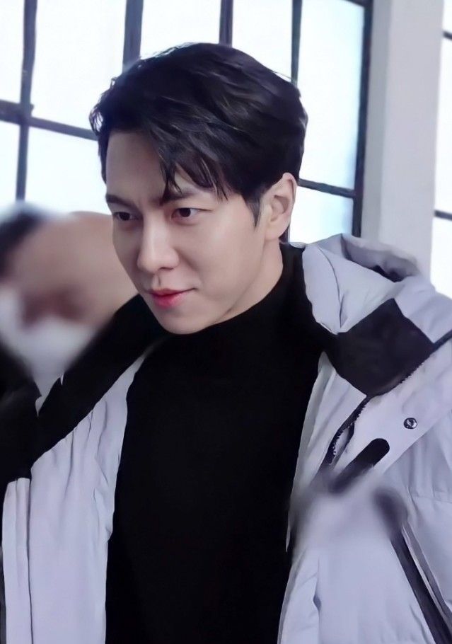 粉丝拍下的李升基瞬间